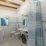 Palazzo Limone With Pool By Guide Villa Nerezine