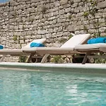 Palazzo Limone With Pool By Guide Vila