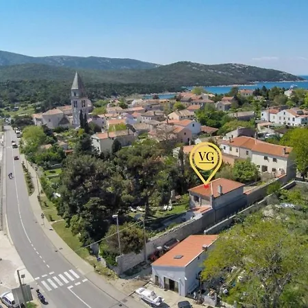 Vilă Palazzo Limone With Pool By Guide Osor