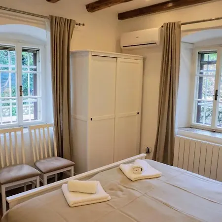 Vilă Palazzo Limone With Pool By Guide *