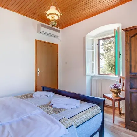 Palazzo Limone With Pool By Guide * Osor