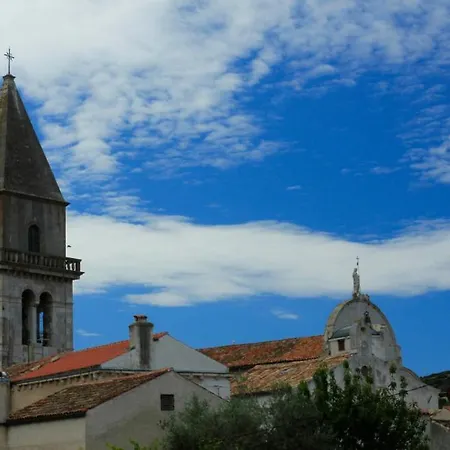 Vilă Palazzo Limone With Pool By Guide
